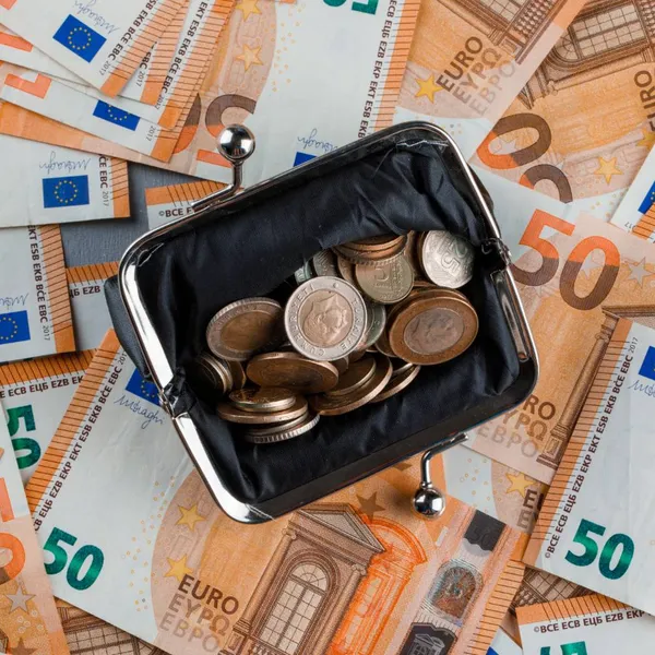 Nieuw loonrapport verrast: helft van de Vlamingen verdient meer dan dit bedrag per maand...