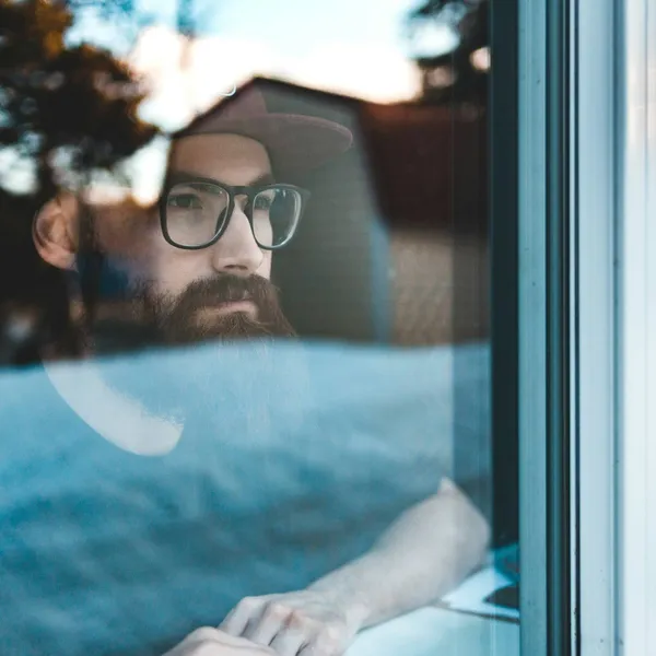 "Mijn lief doet het vaak met andere vrouwen en ik kijk dan toe. Maar nu vraagt zij het onmogelijke van me..."
