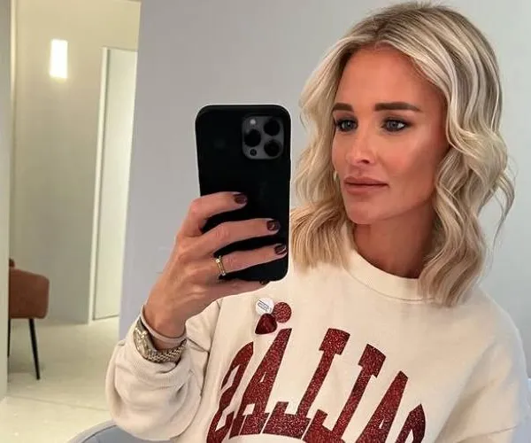 Roxanne, de Vlaamse schone aan de zijde van Mathieu van der Poel, mocht 33 kaarsjes uitblazen! Tijd voor haar knapste (bikini)foto's...