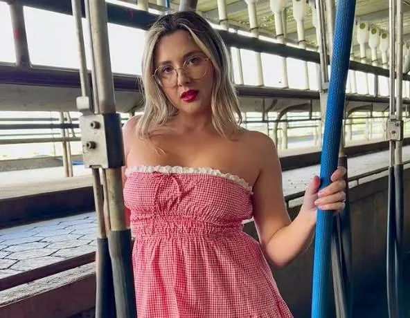 "Mijn vriend en ik plaatsten een vacature voor een triootje... Maar we waren verbijsterd door wie erop reageerde!"