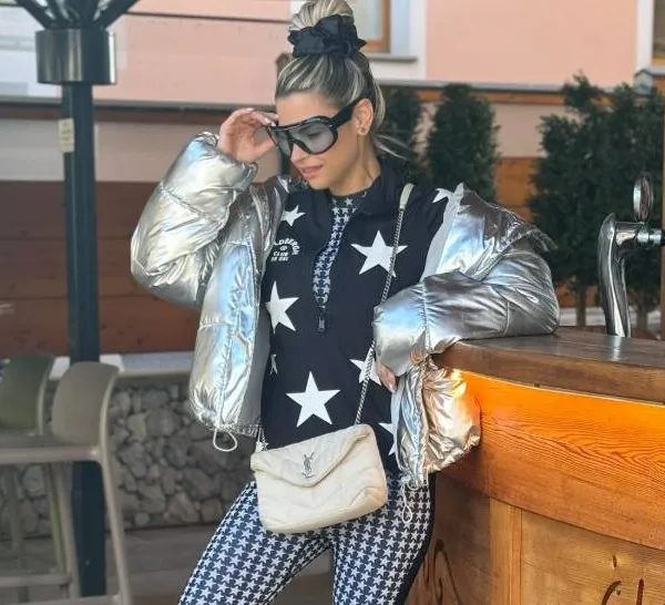 Tanja Dexters over van het paadje zijn, wodka zuipen en hardnekkige geruchten: "Iedereen denkt dat ik een probleem heb..."