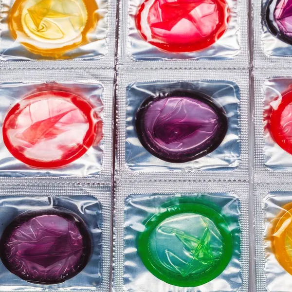 Oorlog in Midden-Oosten zorgt voor forse prijsstijging... van condooms: zoveel betaal je nu meer