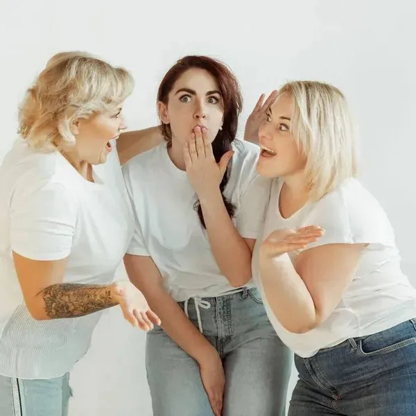 "Ik ben onlangs gestart met triootjes... Het is fantastisch en zelfs mijn moeder doet mee!"