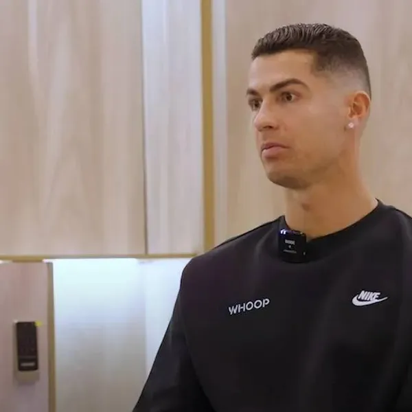 Cristiano Ronaldo (41) verbijsterd nadat zijn biologische leeftijd bepaald wordt: "Weet je wat dat betekent!?"
