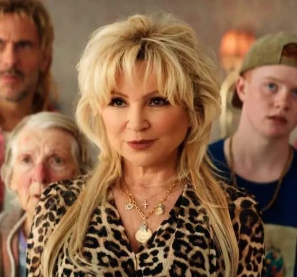 Eerste beelden nieuwe 'Flodder' gedropt - met Tatjana Šimić - en die beloven meteen het nodige spektakel