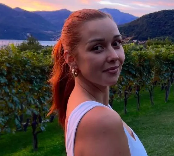 De 'pikante verzameling' van Lotte Vanwezemael doet wenkbrauwen fronsen (en haar ex vond het niet leuk)