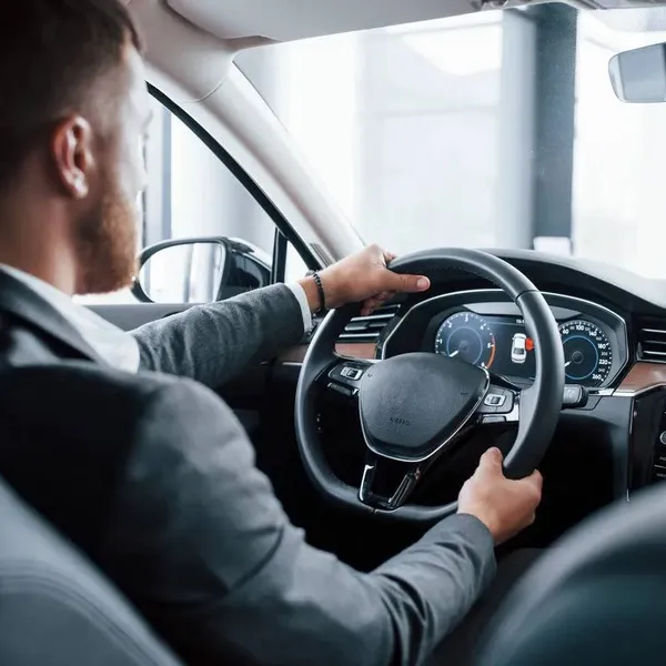 Bizar: iedereen vindt dit gedrag in het verkeer irritant... maar bijna de helft van de Belgen doet het