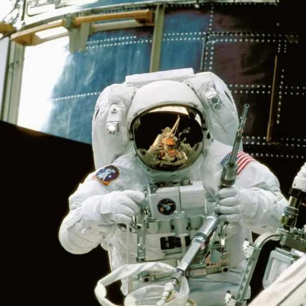 Astronaut: "Ik bracht 178 dagen door in de ruimte en ontdekte daar één grote leugen over de aarde"