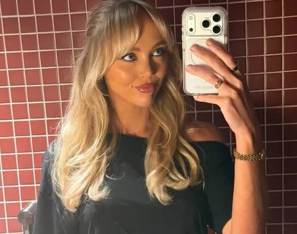 'Hyperseksuele' Annie, die op één jaar met 300 mannen wipte, wordt 'marginaal' genoemd : "Een man die dit doet, is een held!"