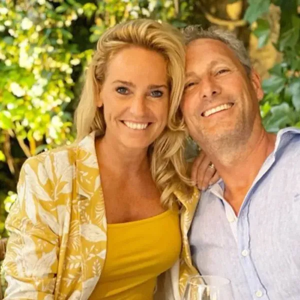 Ellen (48), de vrouw van Gert Verhulst, toont haar indrukwekkende lichaam in bikini (foto)