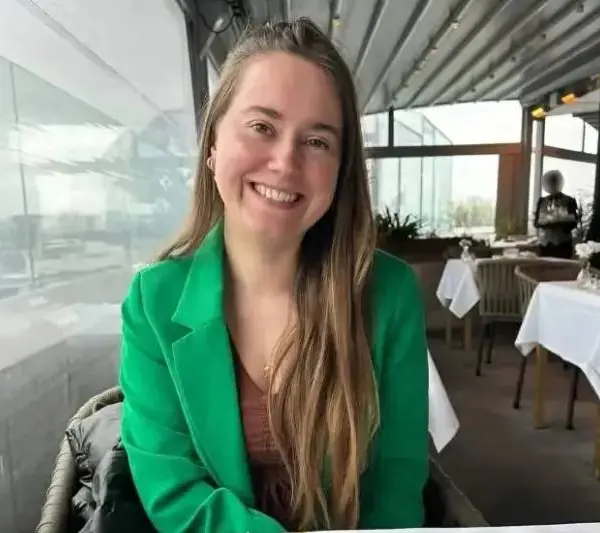 Charlotte onthult hoeveel haar 'suikeroompjes' haar betalen per date én wat ze allemaal met haar doen