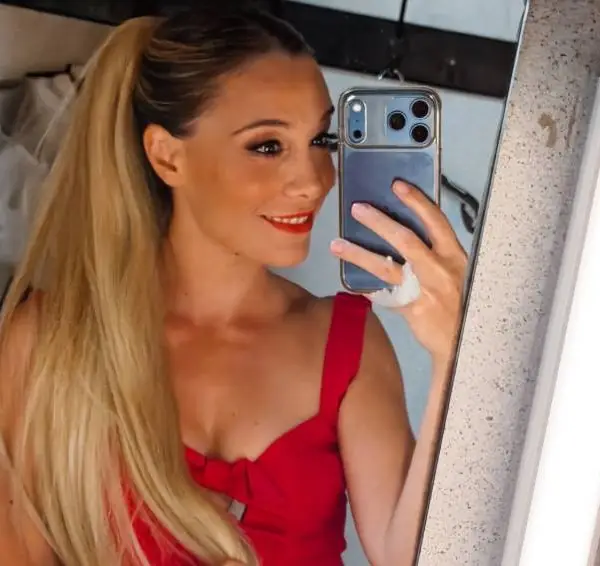 Ianthe Tavernier mocht 38 kaarsjes uitblazen... Enkele van haar knapste foto's om dat te vieren!