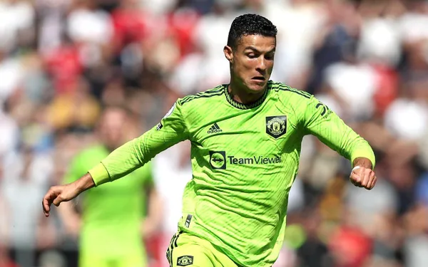 22020109RONALDO