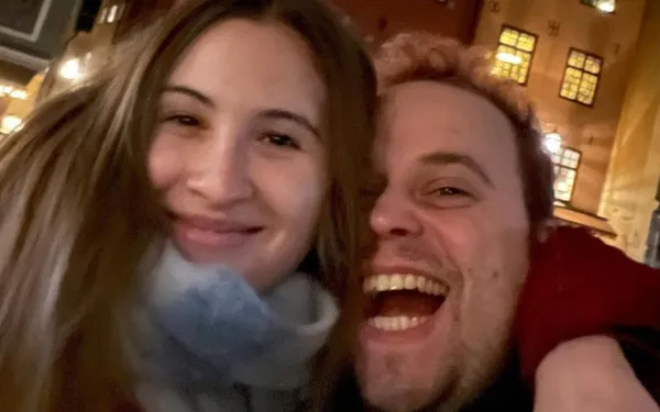 230311CATOPEETERSSANDERGILLISINSTAGRAM