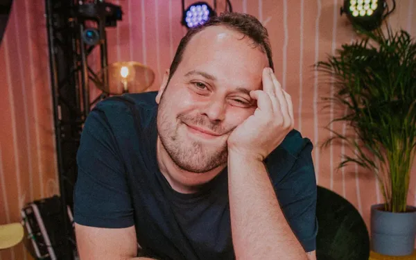 230331SANDERGILLISINSTAGRAM