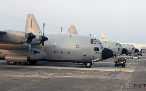 C 130militaairvliegtuigPHOTONEWS