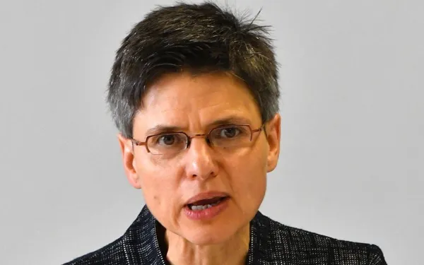 CathyBerxPhotonews 1