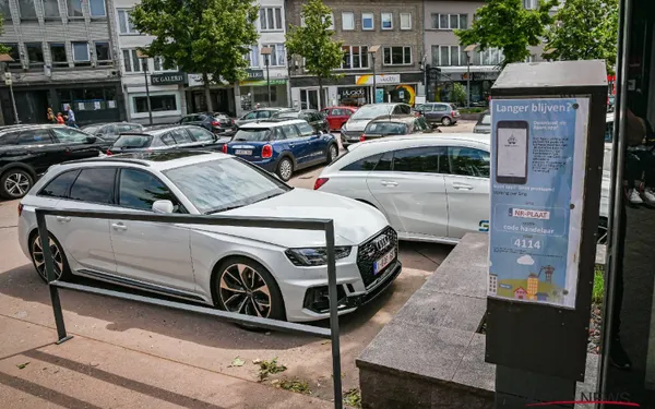 250315parkeren