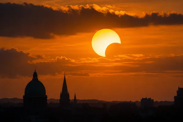 Zonsverduistering