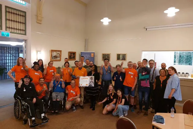 Bewoners ‘s Heeren Loo halen met de Koninklijke Loop 2000,- op voor het Liliane Fonds