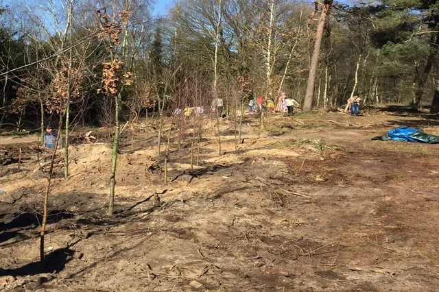 Boomfeestdag was weer een feestje en er zijn 600 boompjes en struiken meer in het Orderbos