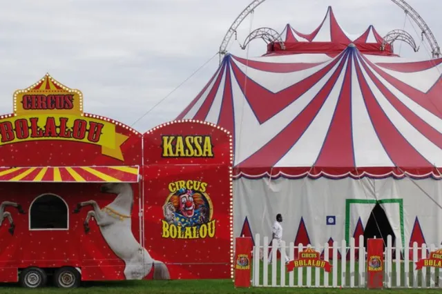 Het circus is weer in de stad