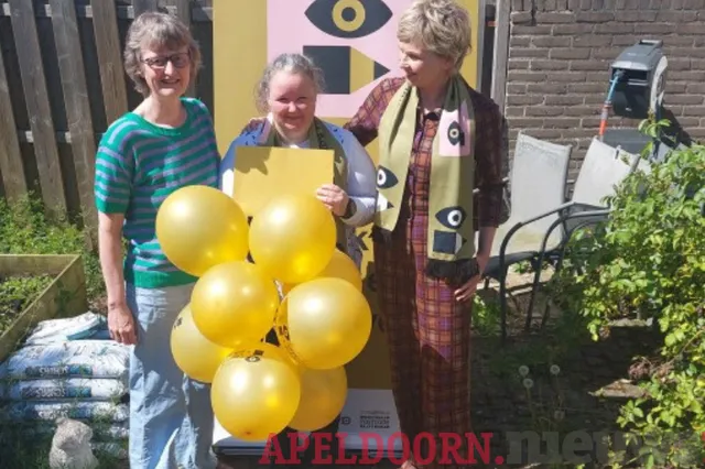 Renate Smies uit Apeldoorn is verkozen tot Taalheld van Gelderland