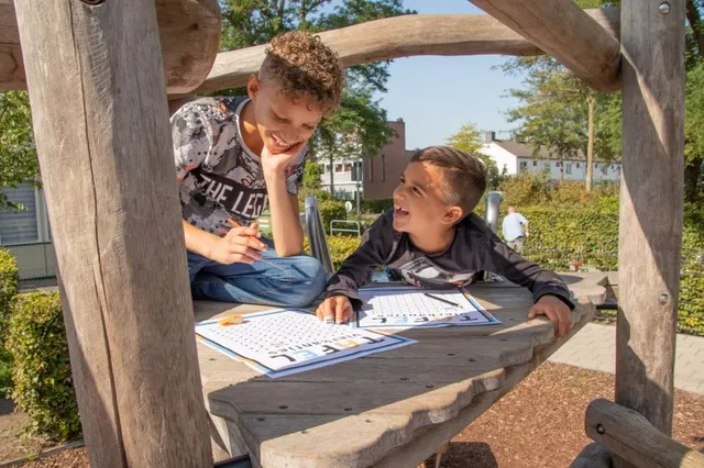 Duizenden leerlingen krijgen buiten les op Nationale Buitenlesdag