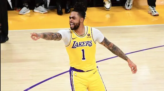 "Emergence of D'Angelo Russell: Is he the Lakers' newest star? Another stellar performance in a resounding victory against the Blazers"