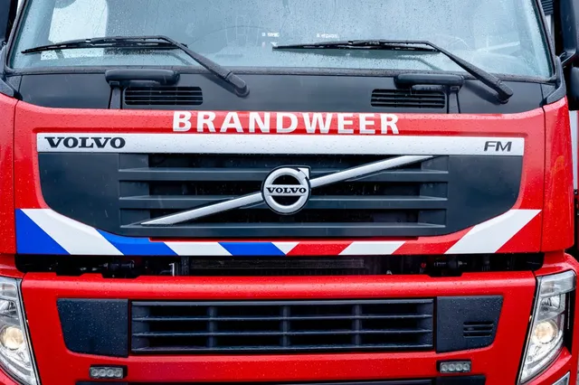 Brand slaat razendsnel over naar meerdere huizen in Deurne