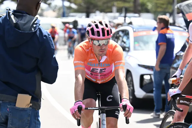 Alberto Bettiol, multado y sin puntos UCI tras lanzar un bidón en el Tour Down Under