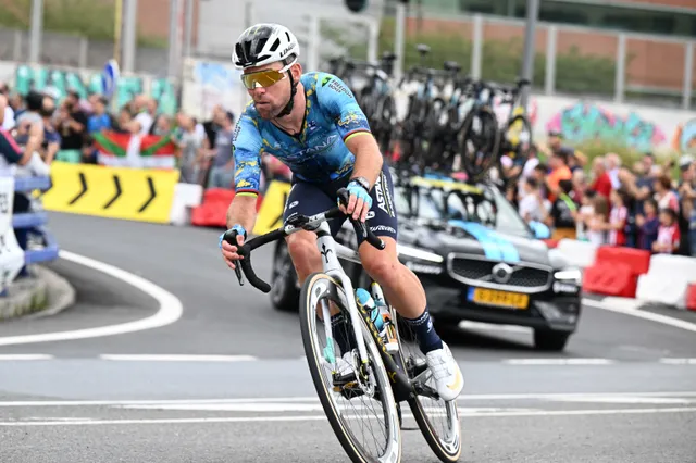 Mark Cavendish supera a Fernando Gaviria en un ajustadísimo sprint en la etapa 4 del Tour Colombia 2024