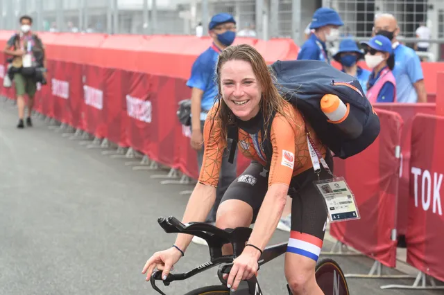 Annemiek van Vleuten cierra el telón de su legendaria carrera en el Mundial: "Puedo irme con la cabeza bien alta"