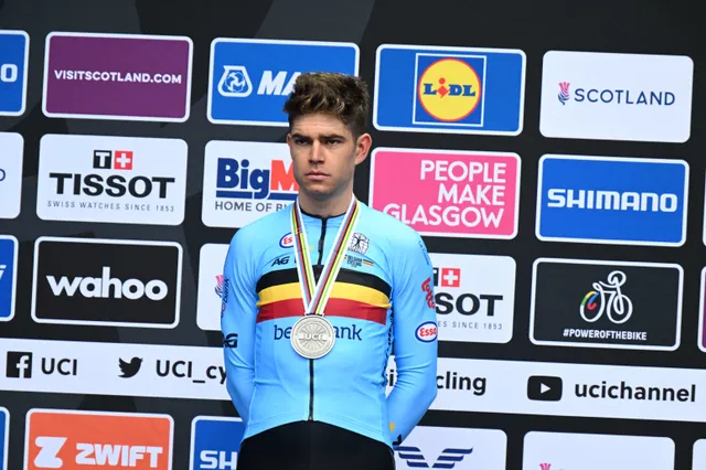 El psicólogo de Wout van Aert, tras su cuarta medalla de plata en un Mundial: "Esos segundos puestos no se convertirán en una frustración en su carrera"