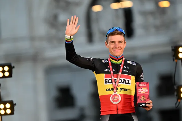 Remco Evenepoel revela la comida secreta que le da éxito en contrarreloj: "Cuando la como, casi siempre estoy en el podio"