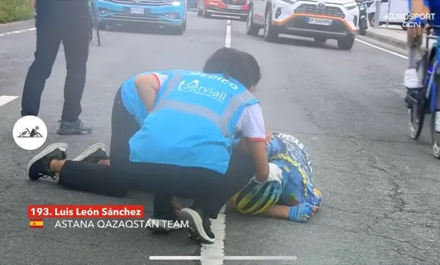 VÍDEO: Durísima caída de Luis León Sánchez que casi le obliga a abandonar la Vuelta ¡1 día después de anunciar su retirada!