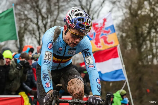 La increíble historia de Wout van Aert en el Campeonato de Bélgica Sub23: "Se fue con la idea de que se había cometido una injusticia con él"