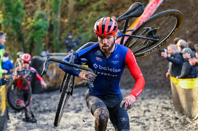 Joris Nieuwenhuis, nuevo campeón de Países Bajos de ciclocross tras una actuación arrolladora; Ronhaar, segundo, y Van der Haar, tercero