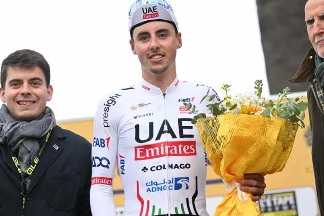 ¡Brutal lo que tiene UAE en su plantillón! El joven talento de 19 años Jan Christen gana una etapa complicada en el Giro d'Abruzzo