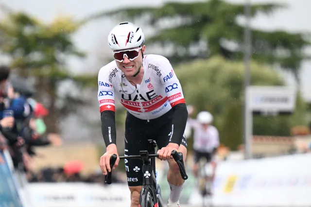 Marc Hirschi y su último baile con UAE Team Emirates: Implacable en la Bretagne Classic 2024