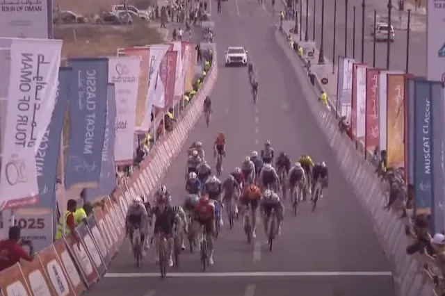 ¡Otra vez Tudor! Un bestial Rick Pluimers gana al esprint la Muscat Classic