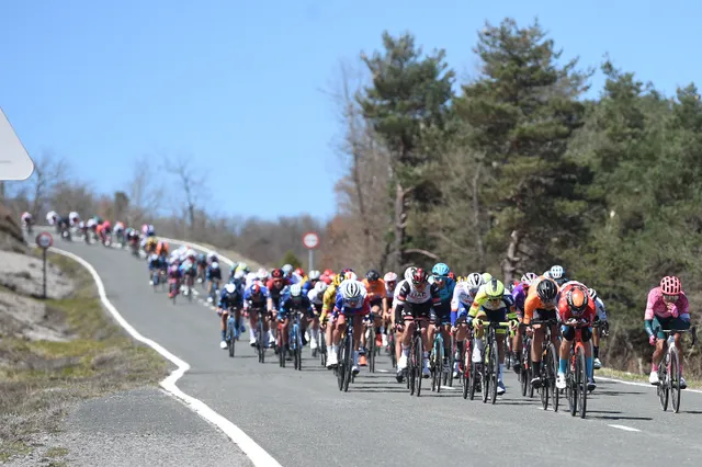 Jonathan Vaughters on safety of high speed descents: "I wonder if it’s possible to place Alpine ski race style netting on corners with extreme drop offs?"