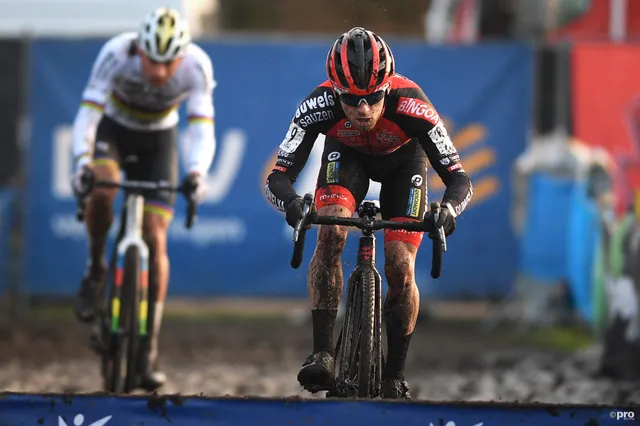 Lista de partida preliminar da Taça do Mundo de Ciclocrosse Troyes masculina com Thibau Nys, Michael Vanthourenhout, Lars van der Haar, Eli Iserbyt e Pim Ronhaar