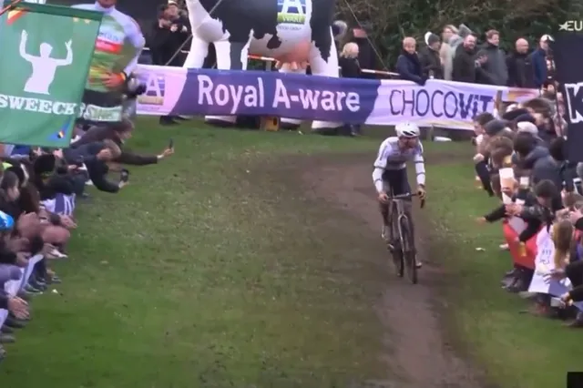 VIDEO: Mathieu van der Poel spits at fan in the crowd in shocking scenes at Hulst World Cup
