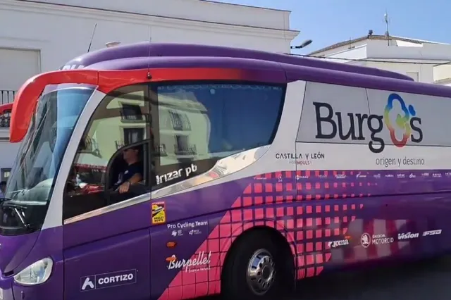 After complete disaster, Soudal - Quick-Step continue Vuelta a Espana in... Burgos-BH's team bus