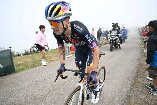 Primoz Roglic recupera finalmente a camisola vermelha na Vuelta depois de uma impressionante vitória a solo na etapa 19