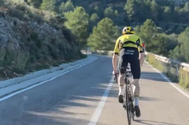 VIDEO: 2025 prep going well... Jonas Vingegaard climbs like a rocket in Visma training camp update