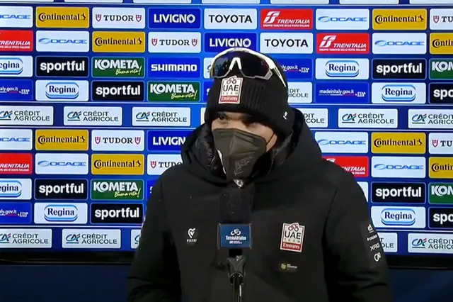 Juan Ayuso mostrou-se descontente com a equipa no final da etapa da Tirreno-Adriatico: "Houveram muitos ataques e eu estava sozinho".