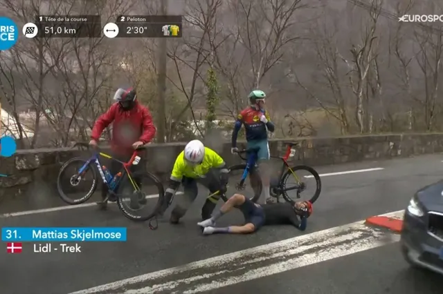 Boas notícias para Mattias Skjelmose! A Lidl-Trek revelou que o dinamarquês não sofreu fraturas depois da queda violenta no Paris-Nice!