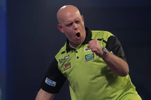 Van Gerwen after surviving Mitchell scare to begin UK Open campaign: "He was slow, talking and does anything to try and beat me"